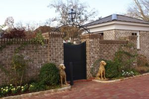 Kirpichniy_zabor_97-650x434