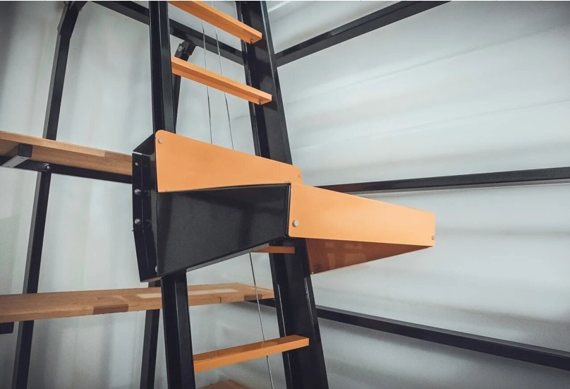 Ручной грузоподъёмник (жёлтый) для погреба и подвала Тингард