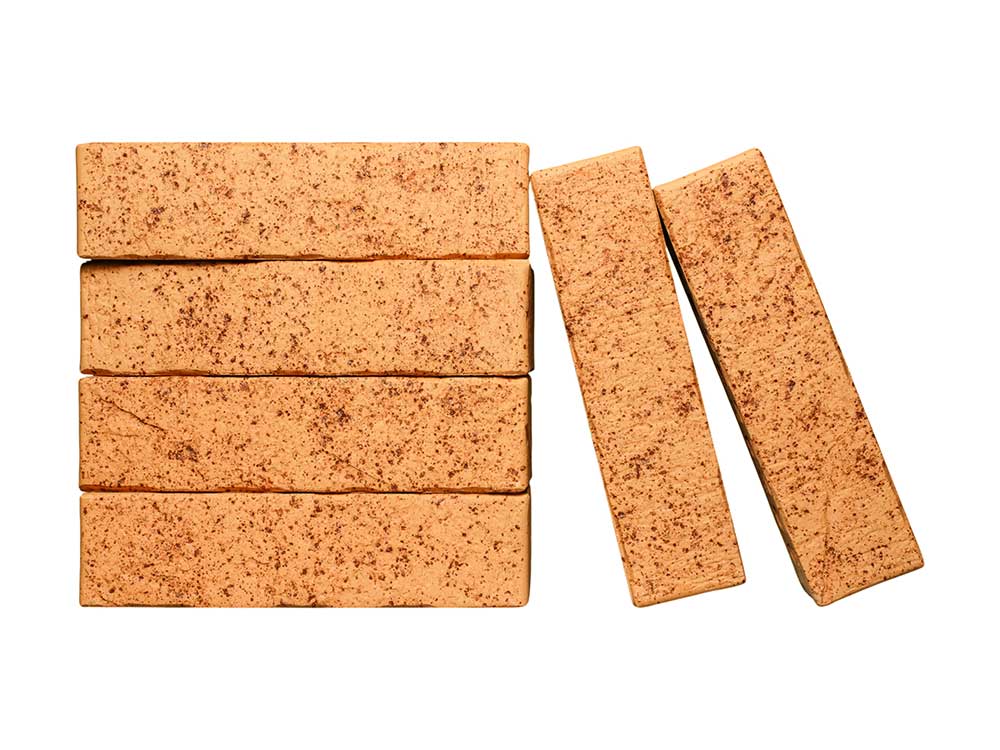 Кирпич Тайга Скала Морошка 0,7НФ - облицовочный, тёплый бежевый