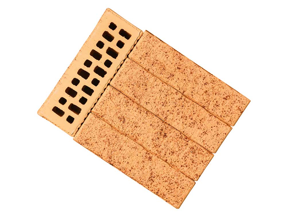 Кирпич Тайга Скала Морошка 0,7НФ - облицовочный, тёплый бежевый