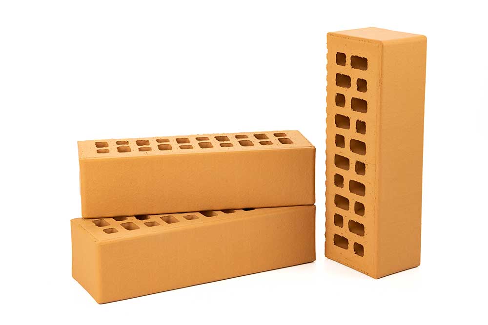 Кирпич облицовочный Соломенный 0,7НФ - пустотелый для фасада