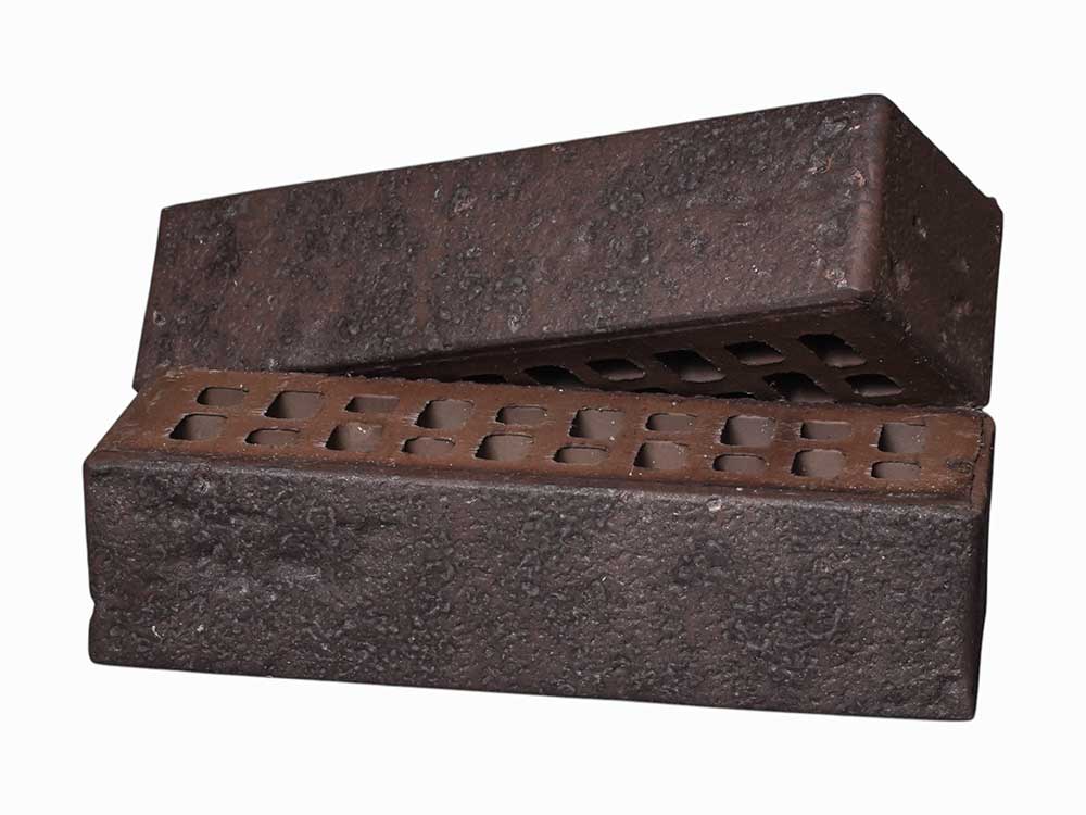 Кирпич Тайга Графит Магма 0,7НФ - облицовочный, графитовый